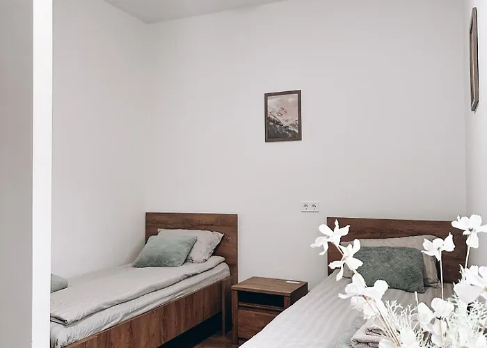 Апартаменти Dovha Львів